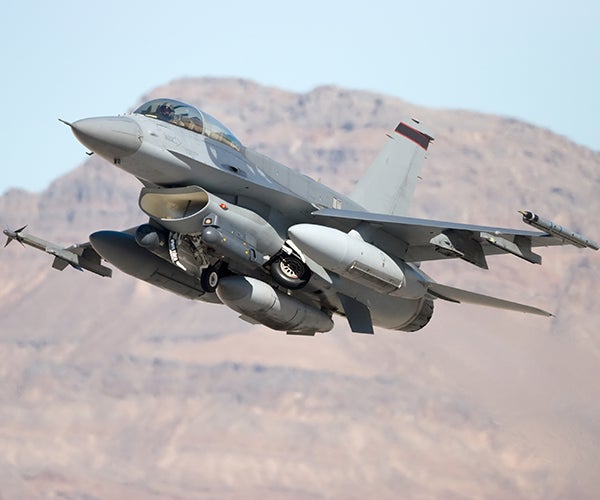 F-16 With GORE® SKYFLEX® Aerospace Materials